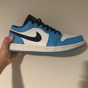 Jordan 1 Low UNC (2021)